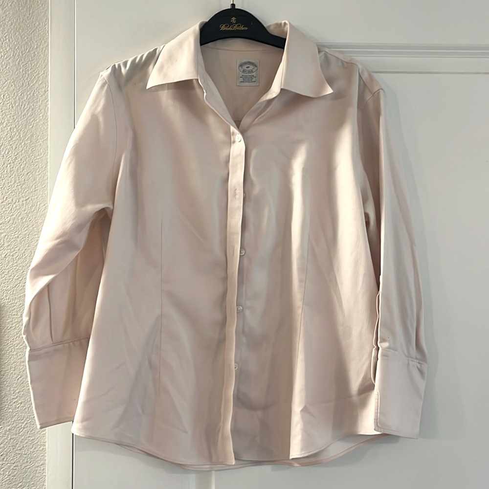 Women’s non-iron stretch Light Pink Dress Shirt